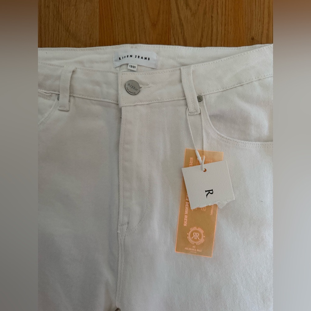 NWT RISEN White denim Jeans size 13/31 - Picture 4 of 4